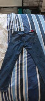 Broek tommy hilfiger maat 32-30, Ophalen