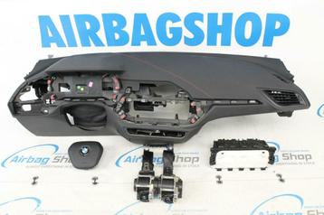 Airbag kit Tableau de bord couture rouge BMW 2 serie F44 disponible aux enchères