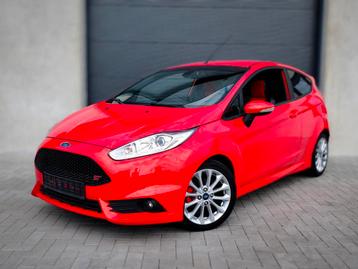 Ford Fiesta ST2 182pk Recaro kuipstoelen  beschikbaar voor biedingen