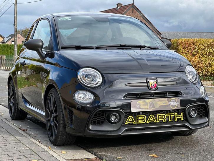 Abarth 695 695 COMPETIZIONE @@ 3500 km @@ (bj 2024), Auto's, Abarth, Bedrijf, Te koop, ABS, Airbags, Airconditioning, Android Auto