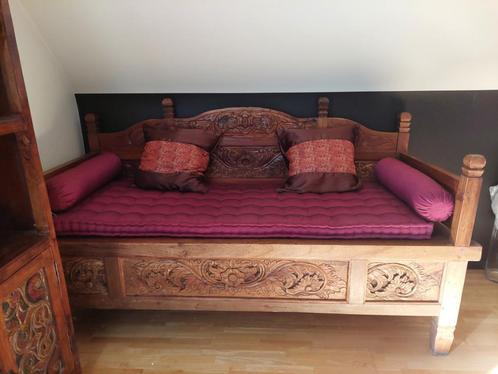Aziatisch houtsnijwerk handmade, Huis en Inrichting, Kasten | Overige, Gebruikt, Ophalen