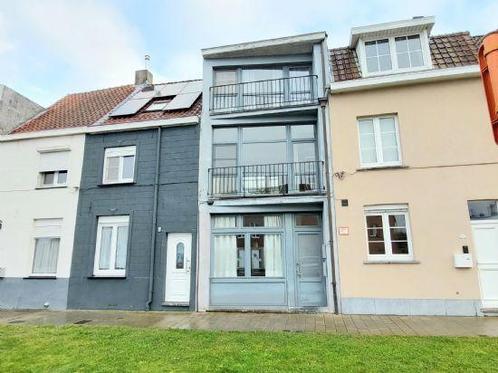 Appartement te huur in Sint-Andries, Immo, Huizen te huur, Appartement, E