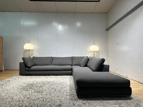ZGAN Minotti Hamilton Hoekbank Donkergrijs - NP: 25k, Huis en Inrichting, Zetels | Zetels, Zo goed als nieuw, Hoekbank, Vierpersoons of meer