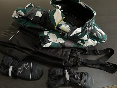 KILLTEC ski pak + snow handschoenen, Sports & Fitness, Ski & Ski de fond, Comme neuf, Enlèvement ou Envoi