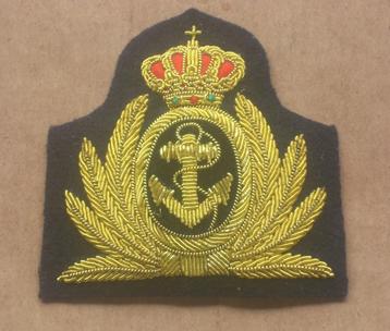 Insigne en cannetille et soie pour casquette  képi de Marine