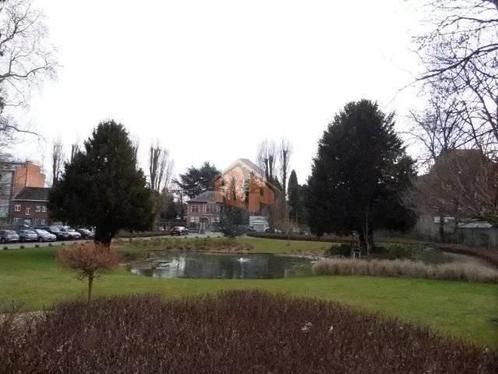 Appartement te koop in Molenbeek-Saint-Jean, Immo, Huizen en Appartementen te koop, Appartement, B