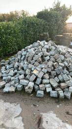 Pavés, Enlèvement, Comme neuf