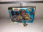 Coffret collection premium lucario V star FR, Ophalen of Verzenden, Zo goed als nieuw, Boosterbox