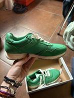 Basket Mustang 36 neuves, Ophalen, Nieuw, Schoenen