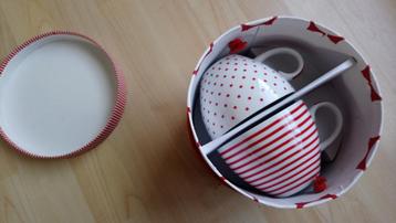 2 tassen in cadeauverpakking beschikbaar voor biedingen