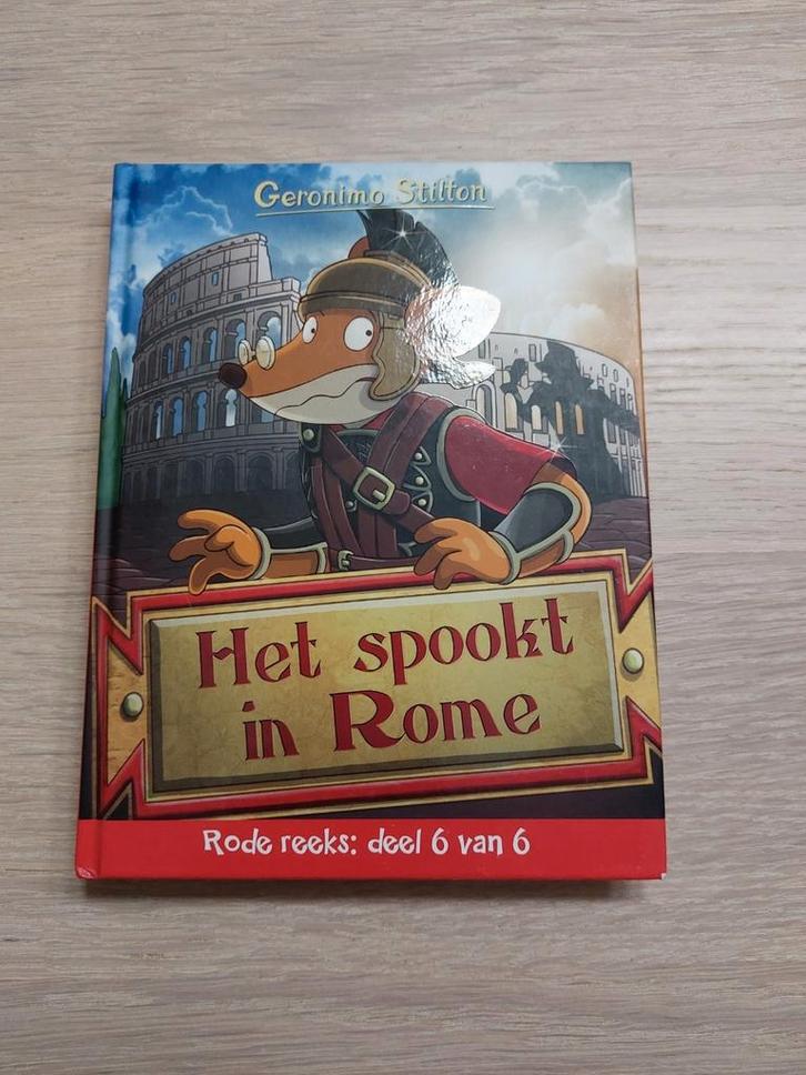 Geronimo Stilton - Het spookt in Rome, Boeken, Kinderboeken | Jeugd | onder 10 jaar, Zo goed als nieuw, Ophalen of Verzenden