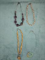 Korte halskettingen met kralen in verschillende kleuren., Bijoux, Sacs & Beauté, Colliers, Comme neuf, Autres matériaux, Enlèvement