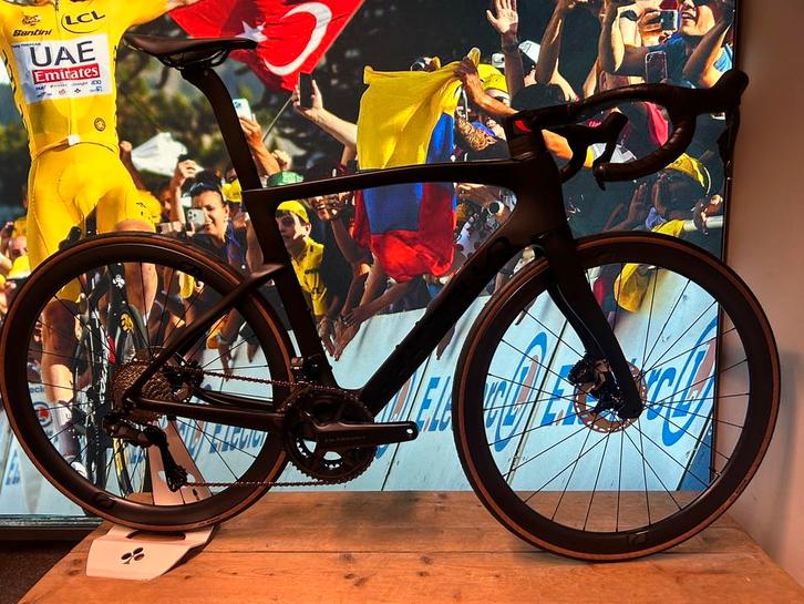 nieuwe pinarello f7 * ultegra di2 12sp*, Vélos & Vélomoteurs, Vélos | Vélos de course, Comme neuf, Enlèvement