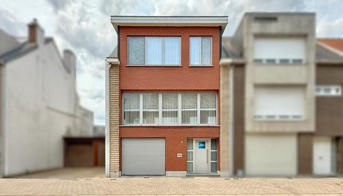 Puurs-Ruisbroek: Bel-étage woning in centrum, Immo, Huizen en Appartementen te koop, Provincie Antwerpen, tot 200 m², Tussenwoning