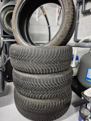 Auto occasie banden Continentaal All Season beschikbaar voor biedingen