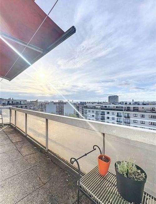 Studio te koop 43 m² met twee terrassen, Immo, Appartementen en Studio's te huur, Brussel, 35 tot 50 m²