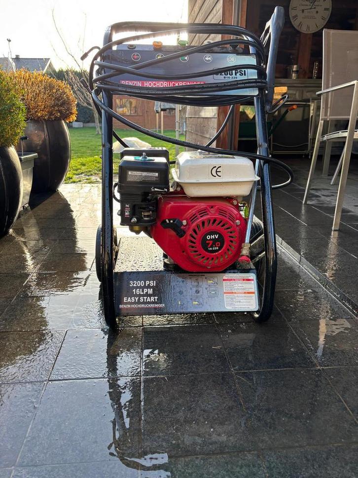 Eigenlijk nieuwe bezine hogedrukreiniger, Tuin en Terras, Hogedrukreinigers, Zo goed als nieuw, Ophalen