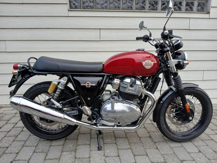 royal enfield 650 interceptor 4000 km met keuring, Motoren, Motoren | Royal Enfield, Particulier, Naked bike, 12 t/m 35 kW, Minimaal motorrijbewijs A2