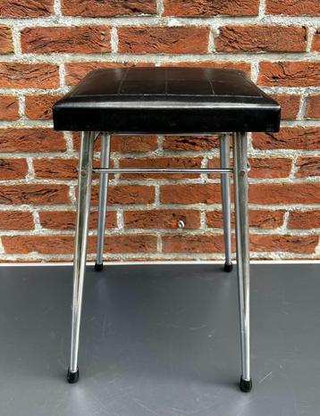 set/2 Brabantia krukjes wit & zwart beschikbaar voor biedingen