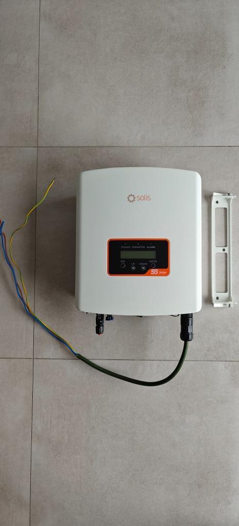 Omvormer Solis, Doe-het-zelf en Bouw, Zonnepanelen en Toebehoren, Gebruikt, Overige typen, Ophalen