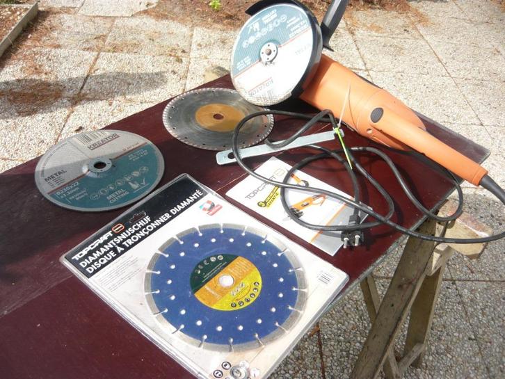 Grote haakse slijper in goede staat! 50euro! Laagste prijs!!, Doe-het-zelf en Bouw, Gereedschap | Slijpmachines, Ophalen