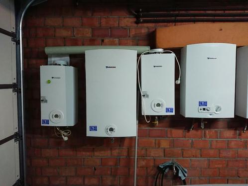 Doorstromers, Doe-het-zelf en Bouw, Chauffageketels en Boilers, Zo goed als nieuw, Geiser, Aardgas, 3 t/m 5 jaar oud, Ophalen