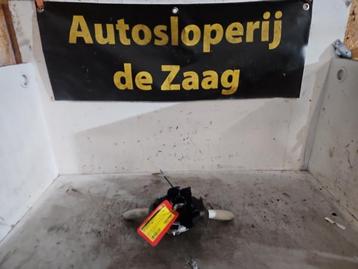 Combischakelaar Stuurkolom van een Fiat 500 beschikbaar voor biedingen