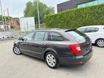 Skoda Superb SW 1.6 TDi - 105PK - EURO 5 - Aluminum velgen, Voorwielaandrijving, Gebruikt, Zwart, 4 cilinders