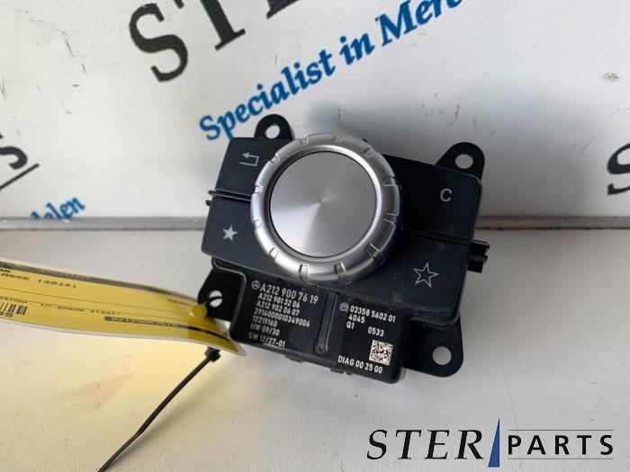 Commutateur MMI d'un Mercedes E-Klasse, Autos : Pièces & Accessoires, Tableau de bord & Interrupteurs, Mercedes-Benz, Utilisé