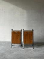 Vintage bauhaus nachtkastjes, chroom en hout, Huis en Inrichting, Ophalen, Zo goed als nieuw, Hout