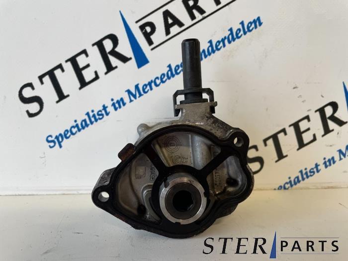 Vacuumpomp Rembekrachtiging van een Mercedes E-Klasse, Auto-onderdelen, Remmen en Aandrijving, Mercedes-Benz, Gebruikt, 3 maanden garantie