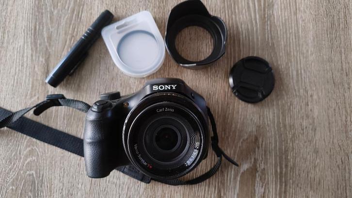 Sony Cybershot DSC-HX 300 met 50x optische zoom (zie foto's), Audio, Tv en Foto, Fotocamera's Digitaal, Zo goed als nieuw, Compact