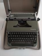 Machine à écrire Olympia, Divers, Machines à écrire, Comme neuf, Enlèvement