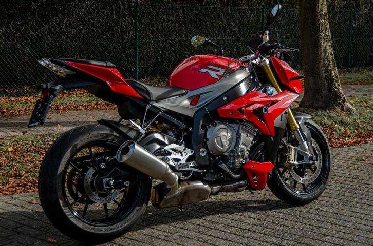 BMW S1000R, Motoren, Motoren | BMW, Particulier, Naked bike, meer dan 35 kW, 4 cilinders, Motorrijbewijs A, ABS, Cruise Control