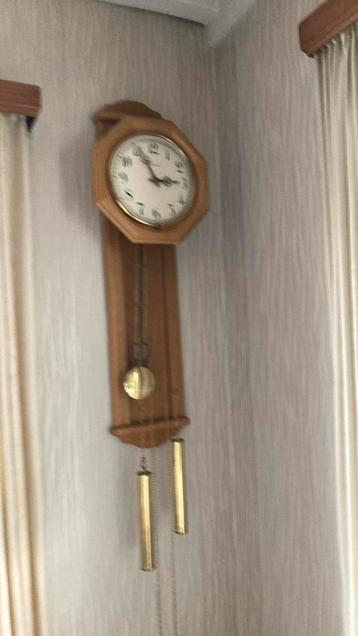 Eiken WARMINK wandklok beschikbaar voor biedingen