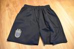 gratis voetbal short maat 12 j / 152, Ophalen of Verzenden, Gebruikt, Jongen, Broek