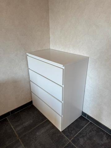 Ikea dressing kast met 4 lades beschikbaar voor biedingen