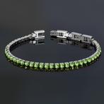 Damesarmband staal met peridot zirkonia steentjes, Nieuw, Staal, Met edelsteen, Ophalen of Verzenden