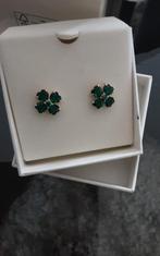 Swarovski Idyllia oorringen, nooit gedragen, Ophalen of Verzenden, Nieuw, Groen, Knopjes of Stekers