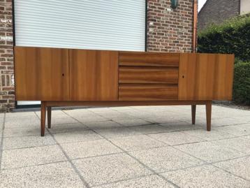 Vintage 1960-70s Sideboard Tv Meubel dressoir  beschikbaar voor biedingen