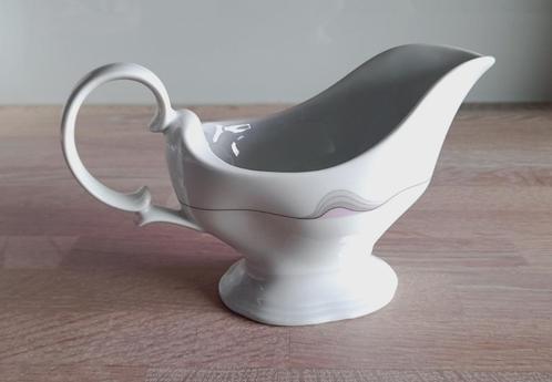 SAUCIERE VANSTAHL, Huis en Inrichting, Keuken | Servies, Nieuw, Porselein, Ophalen of Verzenden