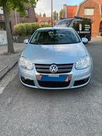 Volkswagen Jetta • 1.4 Benzine • 2010 • km 160.000 • Euro 4, Auto's, Stof, Zwart, Particulier, Dealer onderhouden