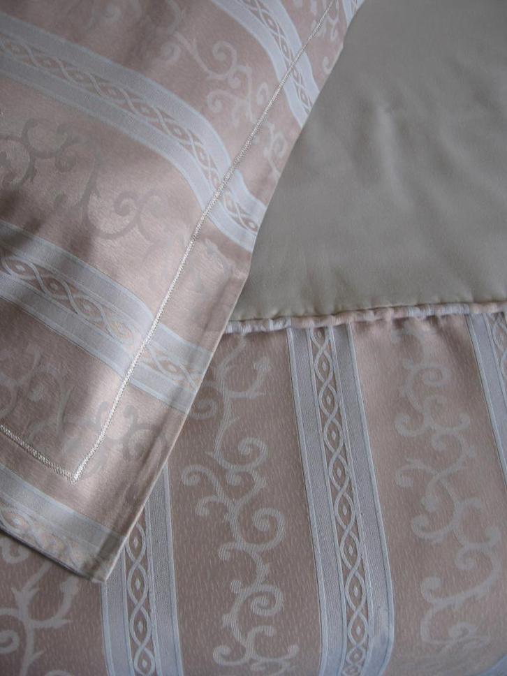 Beige gestreepte 1-persoons dekbedovertrek + sloop., Huis en Inrichting, Slaapkamer | Beddengoed, Zo goed als nieuw, Dekbedovertrek