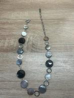 Ketting met bedels, Handtassen en Accessoires, Kettingen, Overige materialen, Overige kleuren, Ophalen of Verzenden, Zo goed als nieuw