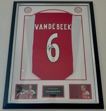 Chemise dédicacée par Donny van de Beek — Ajax Legend ! disponible aux enchères