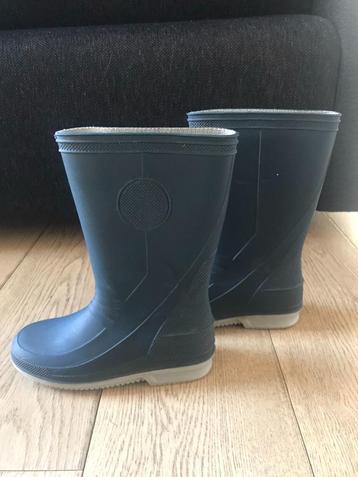 Regenlaarzen kind maat 33 beschikbaar voor biedingen