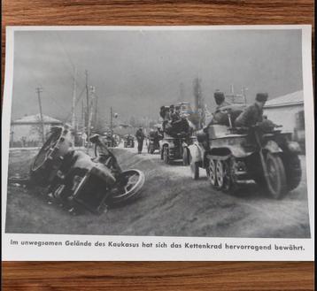 Duitse WO2 kettenkrad Kaukasus kriegsberichter foto  beschikbaar voor biedingen