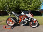 KTM 1290 Super Duke R (2017), 2 cilinders, Bedrijf, 1301 cc, Naked bike