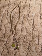 Groene zilverkleurige ketting met mooie ster hartje sleutel, Handtassen en Accessoires, Kettingen, Met hanger, Kunststof, Ophalen of Verzenden