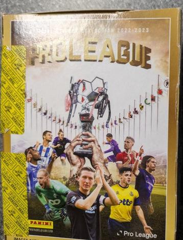 PANINI FOOTBALL 2022/23 gesloten DOOS BOX 100 ZAKJES SEALED beschikbaar voor biedingen